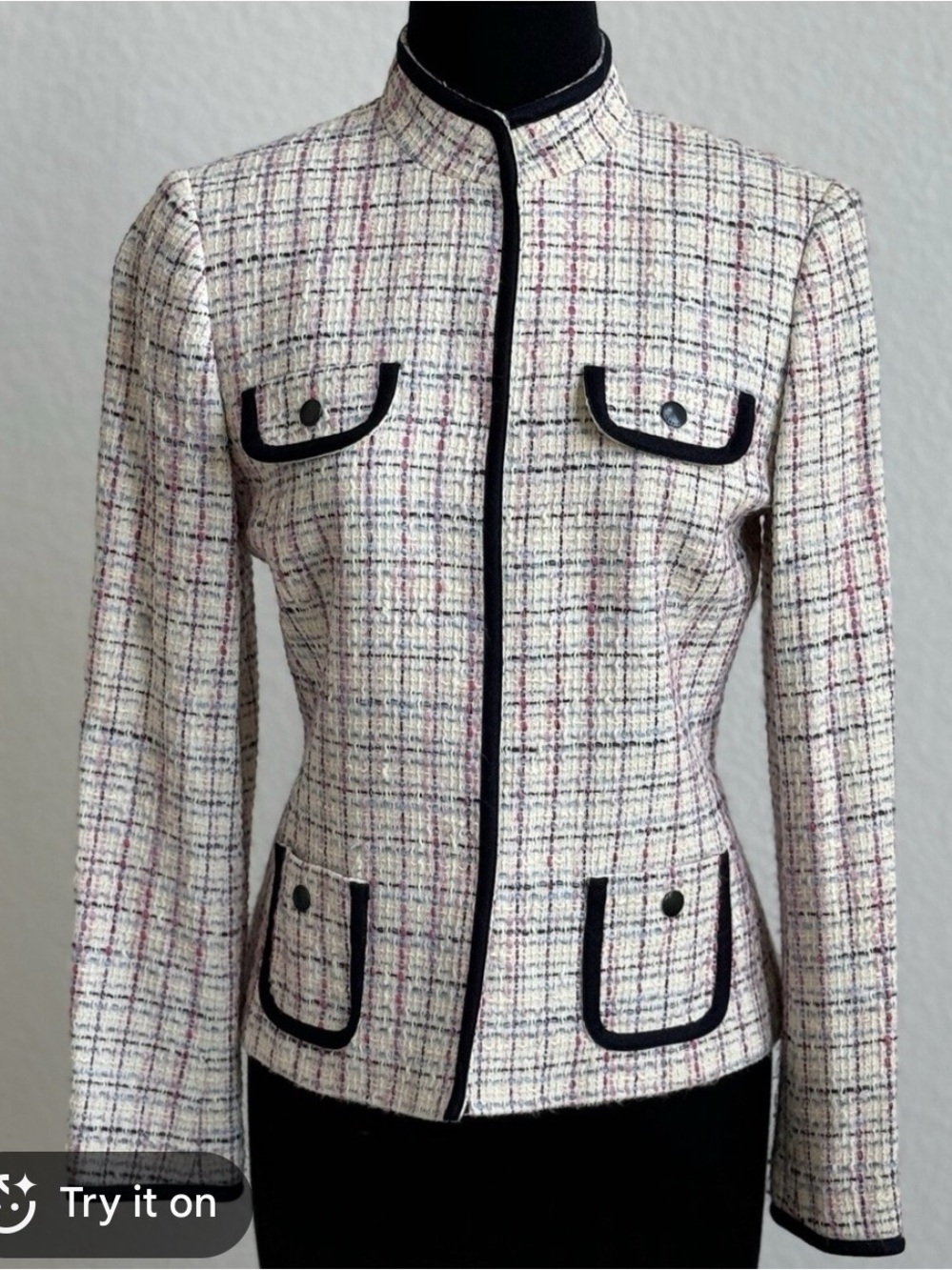 Tahari Cream multicolor Plaid Tweed Jacket with Black Trim